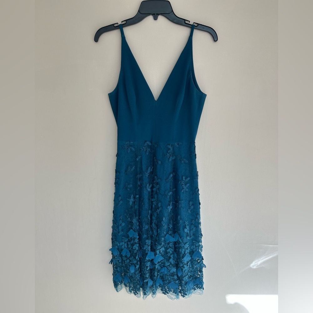 Dress the Population Darleen Cocktail Dress - Picture 3 of 12